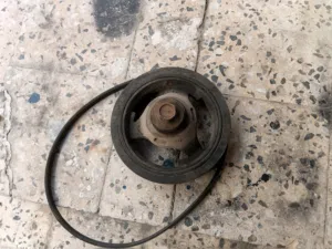 بكرة عمود كرنك