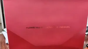 HUAWEI Mate XT ULTIMATE DESIGN 16GB+512GB Red-Staff