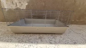 قفص حيوانات قطط