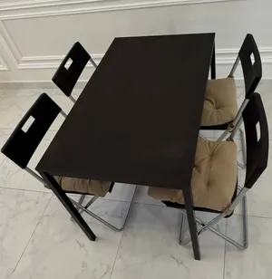طاوله طعام مع 4 كراسي