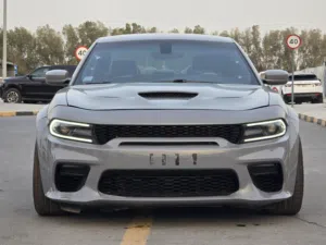 دودج تشارجر موديل 2015 RT 5.7 HIME محوله بلكامل هيلكات بحاله ممتازه جاهزه للتسجيل والاستخدام