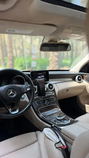 Used Mercedes Benz C-Class in Al Dakhiliya