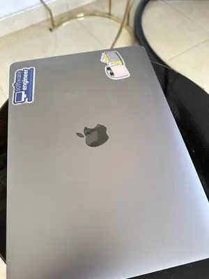 ماك بوك air m1 بدو شاشة فقط
