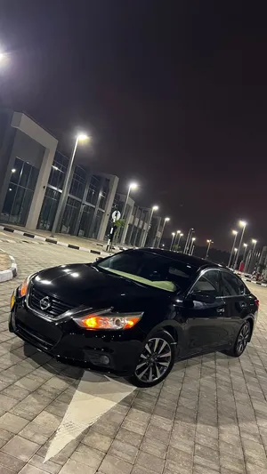 Used Nissan Altima in Dhofar