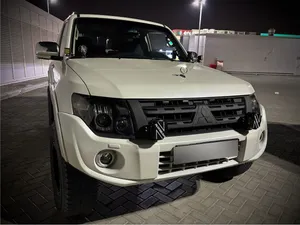 Mitsubishi Pajero 2013 GLS Top line GCC - Ready Off road