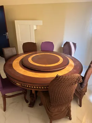 طاولة طعام ممتازه