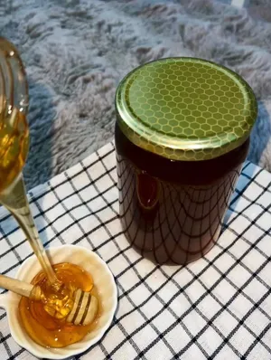 عسل ربيعي طبيعي