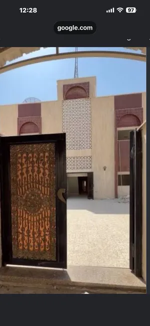 500 m2 More than 6 bedrooms Townhouse for Sale in Kuwait City Qadsiya