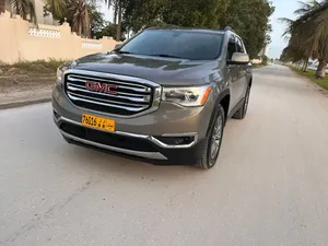 2019 GMC Acadia SLE 4+4