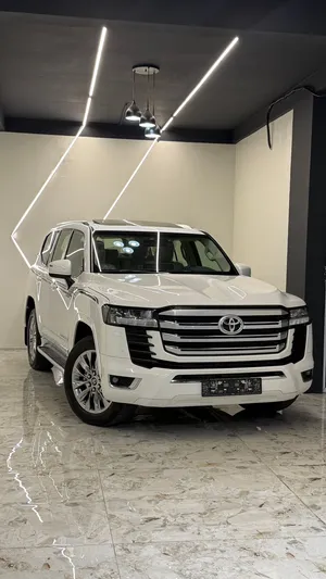 Used Toyota Land Cruiser in Al Batinah