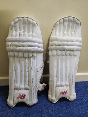 RHB Hard Ball Cricket Kit