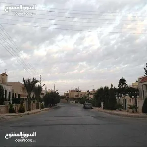 قطعة ارض للبيع في البنيات