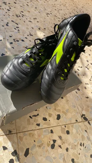 حذاء رياضي