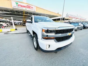 Chevrolet Silverado LT 2019 V8 4/4
