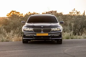 للبيع BMW 730Li موديل 2016 (2017) – نظيفة جداً وارد وكالة الجنيبي