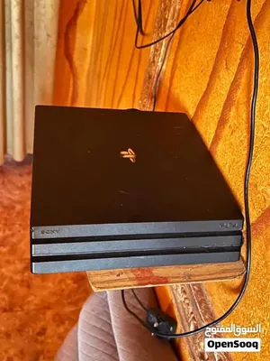 بلاي ستيشن 4 لبرو شبه جديد