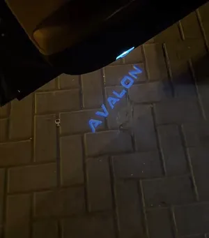 بروجكتر الأبواب إلى سيارات لكزس و تويوتا