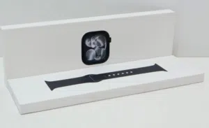 Apple Watch Series 11/ 46mm (100 battery) 10 months warranty
