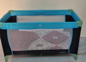 سرير اطفال