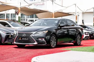 Used Lexus ES in Sharjah