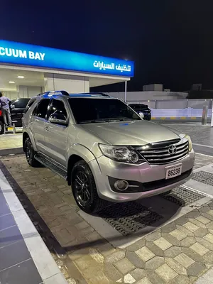 Toyota Fortuner 2015