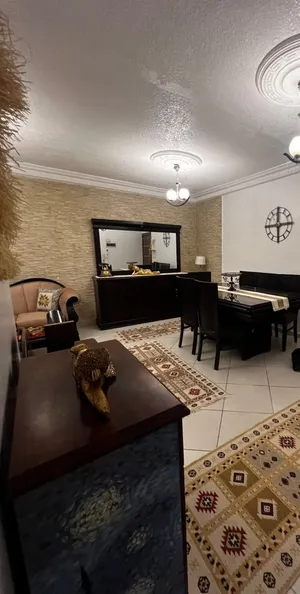 200 m2 4 Bedrooms Apartments for Rent in Amman Jabal Al-Lweibdeh
