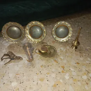 تشكيلة نحاسيات ومقتنيات