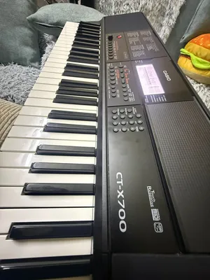 Electronic Keyboard / Piano – Excellent Condition – BD 80