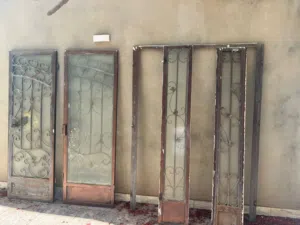 باب حديد كامل للبيع