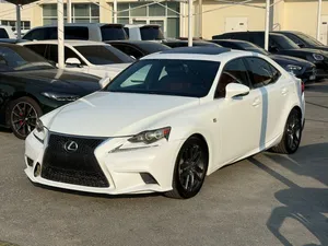 Used Lexus IS in Sharjah