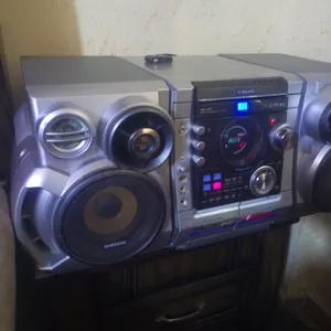 ستيريو ومقوي اشاره