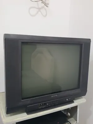 تلفاز قديم مع جهاز