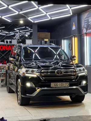تويوتا لاندكروزر VXR 5700 2016