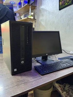 HP EliteDesk i7 مع شاشة 19 إنش – 205 دينار