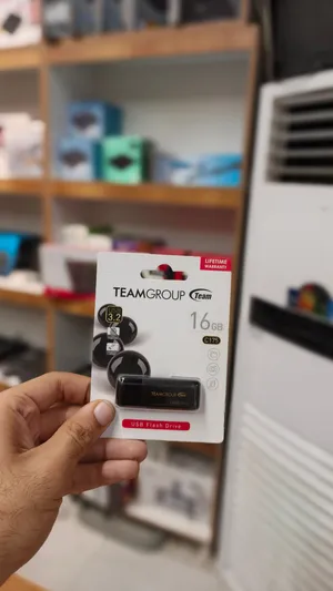 فلاش USB  3.2   ذاكرة 16 GB