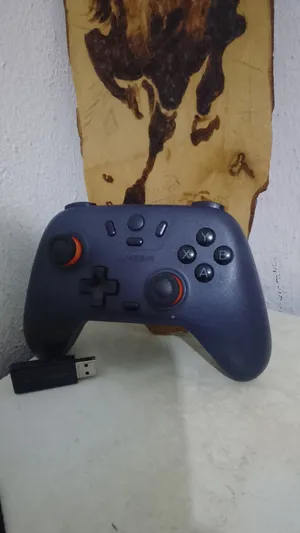 تشتغل مع جميع الاجهزة عدا البلايستشن نوع الكنترولر : gameSir T4 lite