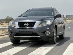 Nissan Pathfinder Full options agency service single owner نيسان باثفندر خليجي صيانة وكالة بالكامل