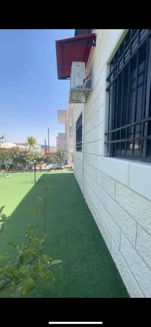 عقار للبيع في بيت سوريك شمال غرب القدس