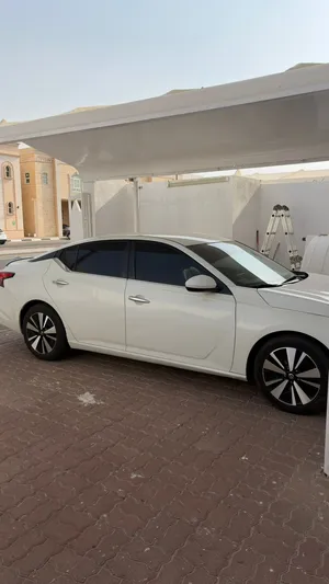 Used Nissan Altima in Al Ain