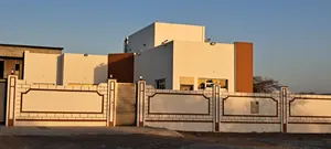 3 Bedrooms Chalet for Rent in Al Batinah Barka