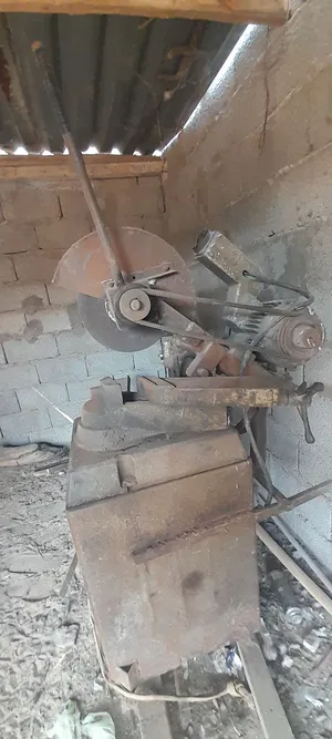 معدات ورشه حداده