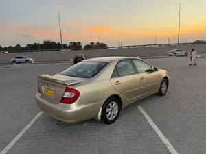 البيع كامري2002