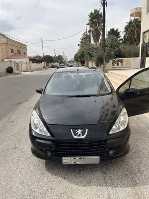 بيجو 307 هاتشباك 2007 مستعملة حالتها ممتازة مع جنوط وتكييف