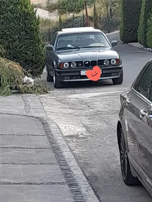 بي ام 520i