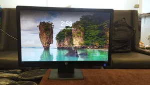 HP MONITOR  20 INCH   HD 1280 720  VGA  CONNECTION