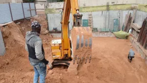 حفر خطوط صرف صحي هدم مباني حفر بدروم حفر سواند نقل مخلفات بناء  مع توفير مواد بناء