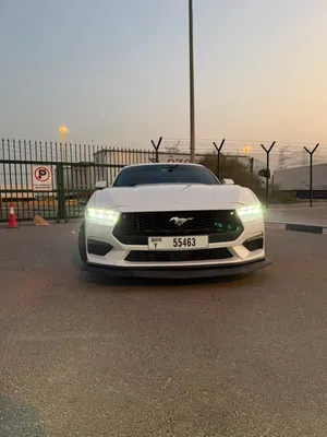 FORD MUSTANG 2024