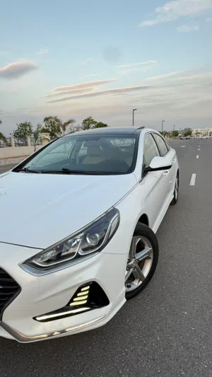 Hyundai sonata 2018 full option Oman