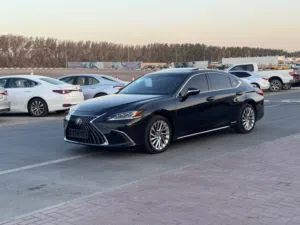 Used Lexus ES in Sharjah