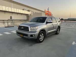 Used Toyota Sequoia in Muscat